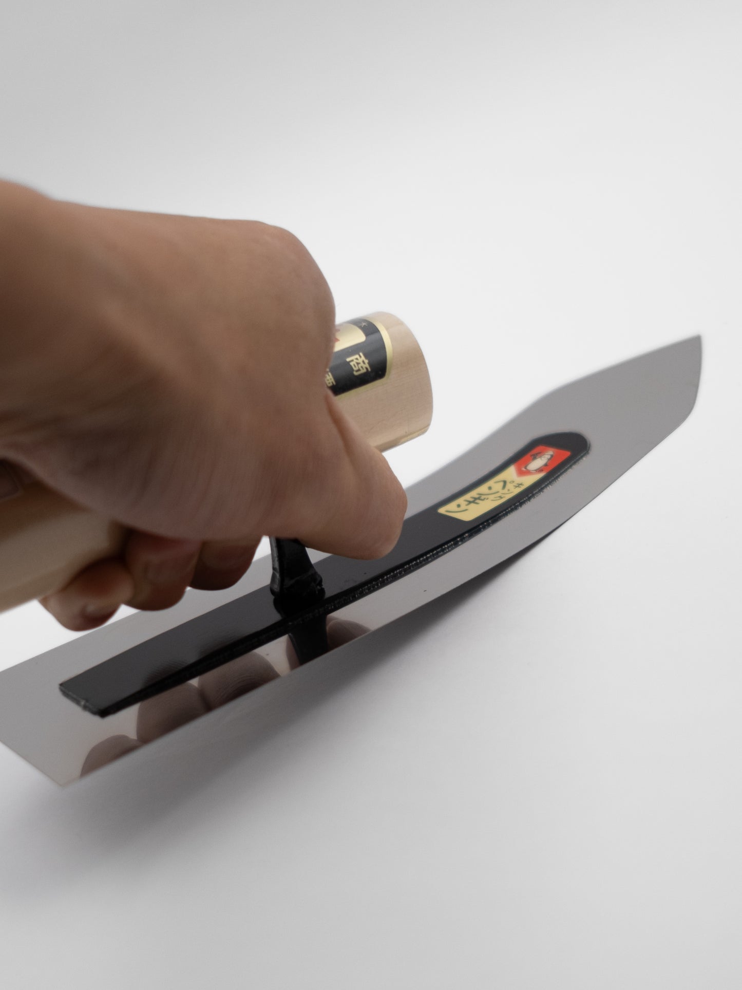 PENGUIN Truelle « Shiagé » 210mm - 0.2mm